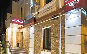 La Strada Boutique Villa